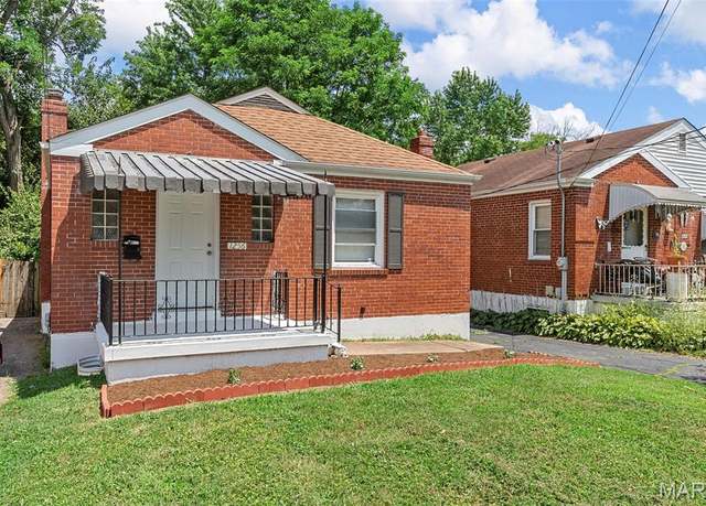 Property at 1256 Grant Dr, St Louis, MO 63132, 2 beds, 1 bath
