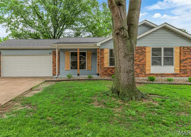 Property at 28 Gateswood Dr, St Peters, MO 63376, 3 beds, 2 baths