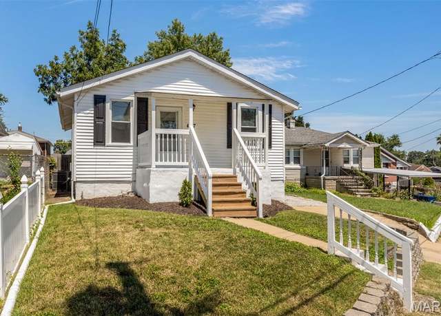 Property at 407 Morris Ave, St Louis, MO 63125, 2 beds, 1 bath