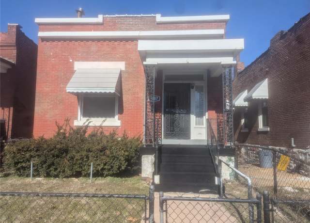 Property at 4207 College Ave, St Louis, MO 63107, 2 beds, 1.5 baths
