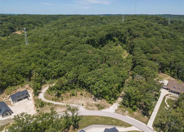 Property at 143 Long Oaks Dr, Imperial, MO 63052