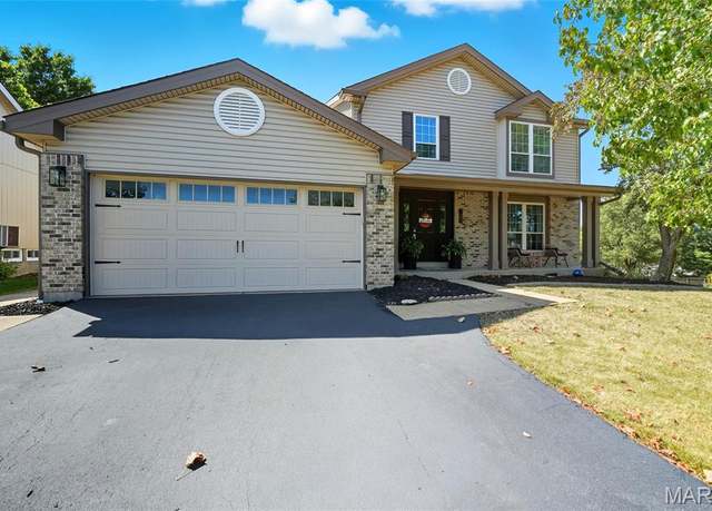 Property at 109 Bonnybridge Ct, Ellisville, MO 63021, 4 beds, 2.5 baths