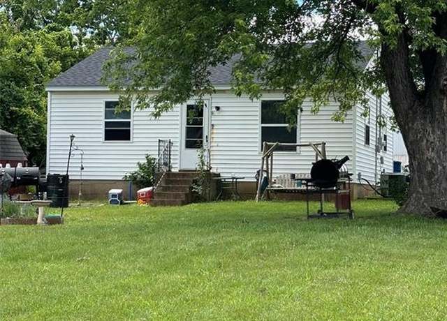 Property at 910 E South St, Desloge, MO 63601
