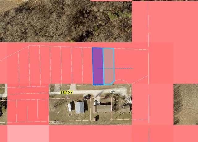 Property at 146 Bunny Trl, Carlyle, IL 62231