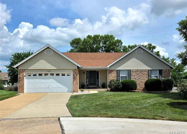 Property at 137 Black Lantern Trl, St Peters, MO 63376, 3 beds, 2 baths