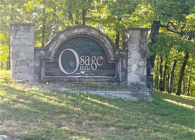 Property at 202 Apache Dr, Pacific, MO 63069
