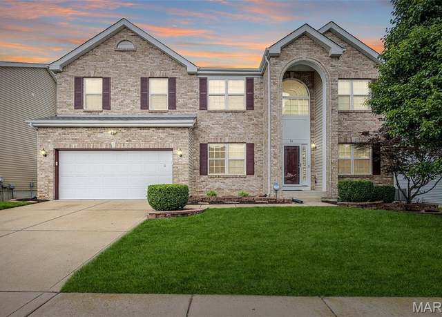 Property at 74 Fountainview Dr, St Charles, MO 63303, 4 beds, 3.5 baths