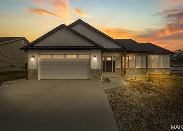 Property at 18 Trail Blaze Cir, Festus, MO 63028, 3 beds, 2 baths