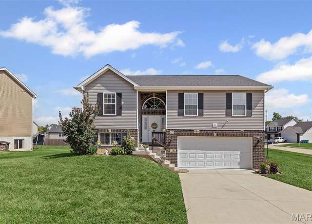 Property at 101 Shiloh Ridge Dr, Shiloh, IL 62221, 4 beds, 3 baths