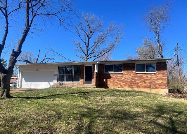 Property at 2221 Duchess Dr, St Louis, MO 63136, 3 beds, 1.5 baths