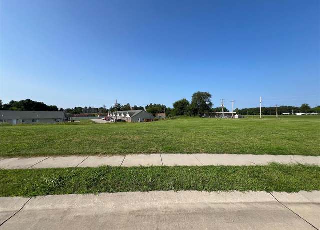 Property at 0 Lot 12 Redbud Ct, Perryville, MO 63775