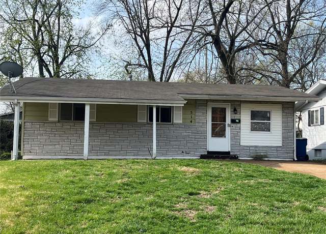 Property at 514 Banavie Dr, St Louis, MO 63137, 3 beds, 2 baths