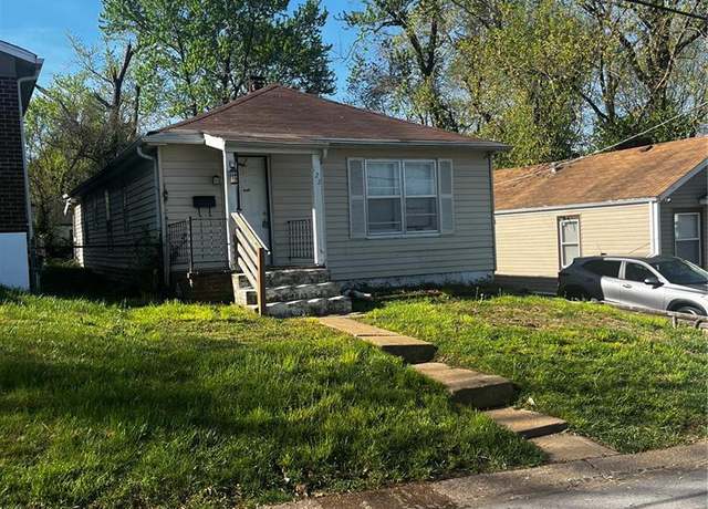 Property at 122 Fermo Ave, Ferguson, MO 63135, 2 beds, 1 bath