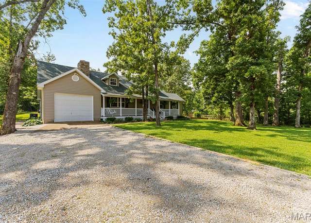 Property at 2004 Possum Hollow Rd, Farmington, MO 63640, 4 beds, 3 baths