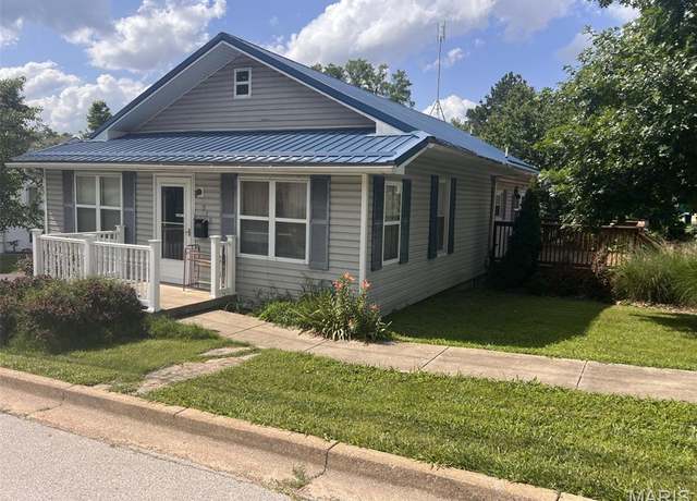 Property at 315 E North St, St Clair, MO 63077, 2 beds, 1 bath
