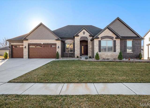 Property at 504 Coppice Ct, Wentzville, MO 63385, 4 beds, 2.5 baths