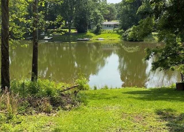 Property at 14276 W Sunrise Lake Dr, De Soto, MO 63020