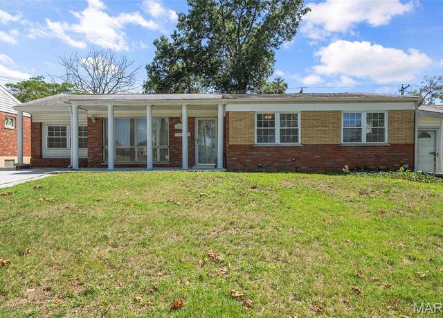 Property at 8618 Spoon Dr, St Louis, MO 63132, 4 beds, 2.5 baths
