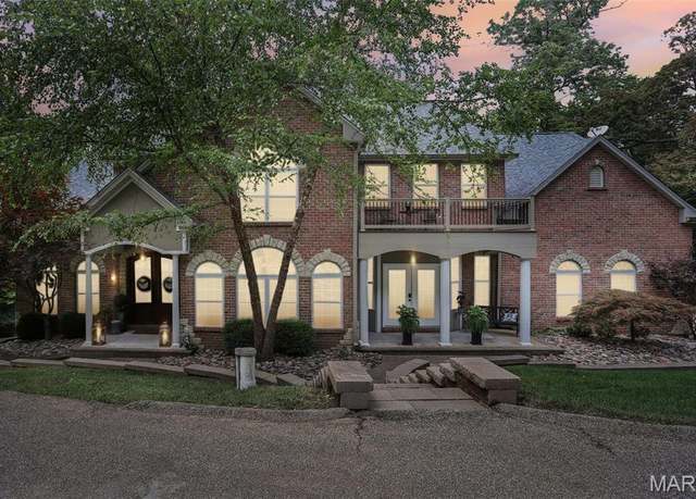 Property at 1002 Chesterfield Forest Dr, Wildwood, MO 63005, 6 beds, 6.5 baths