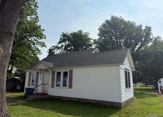 Property at 101 School St, Wardell, MO 63879, 2 beds, 1 bath
