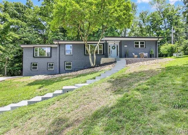 Property at 246 Leichester Cir, Ballwin, MO 63011, 4 beds, 4 baths