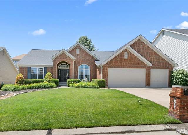Property at 709 Cooper Way Dr, O'fallon, MO 63368, 4 beds, 2.5 baths