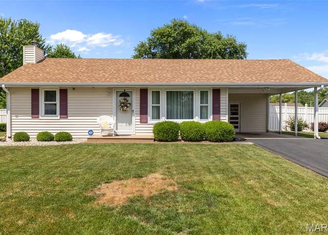 Property at 111 Freedom Dr, Belleville, IL 62226, 3 beds, 2 baths
