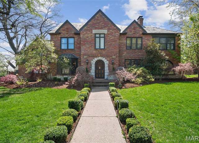 Property at 77 Lake Forest Dr, St Louis, MO 63117, 4 beds, 4 baths