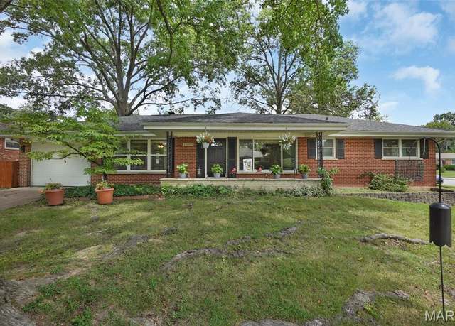 Property at 10029 Barberton Dr, MO 63126, 3 beds, 1.5 baths