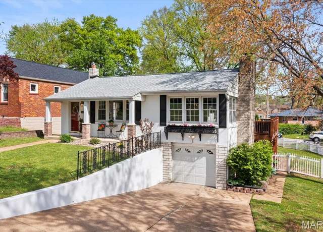 Property at 9401 Daisy Ln, St Louis, MO 63123, 3 beds, 2 baths