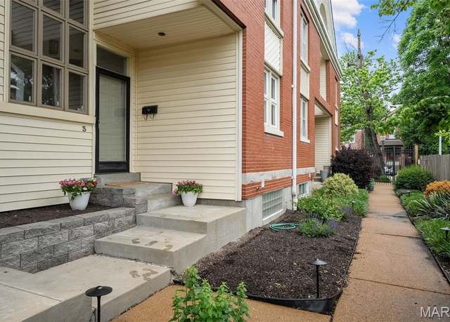Property at 4328 Maryland Ave #3, St Louis, MO 63108, 2 beds, 2.5 baths