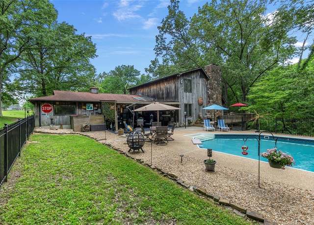 Property at 128 N Redbud Ln, Jackson, MO 63755, 3 beds, 3 baths