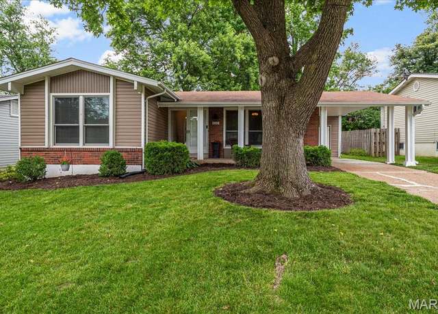 Property at 1458 Glenmeade Dr, Maryland Heights, MO 63043, 3 beds, 2 baths