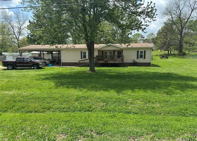 Property at 211 N Lucas St, Pilot Knob, MO 63663, 3 beds, 2 baths