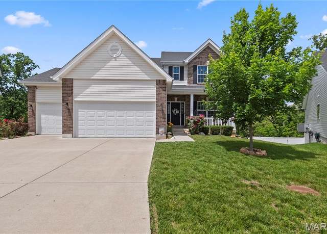 Property at 163 Brookview Way Dr, O'fallon, MO 63366, 5 beds, 3.5 baths