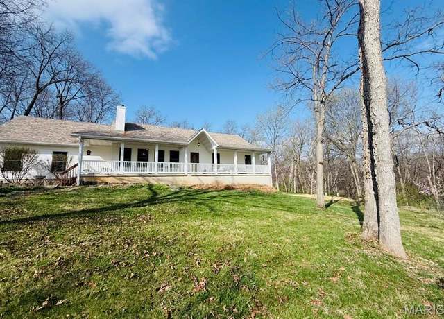 Property at 65 Brookview Ln, Moscow Mills, MO 63362, 5 beds, 2.5 baths