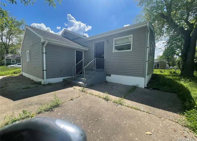 Property at 251 Midlothian Rd, St Louis, MO 63137, 3 beds, 1 bath