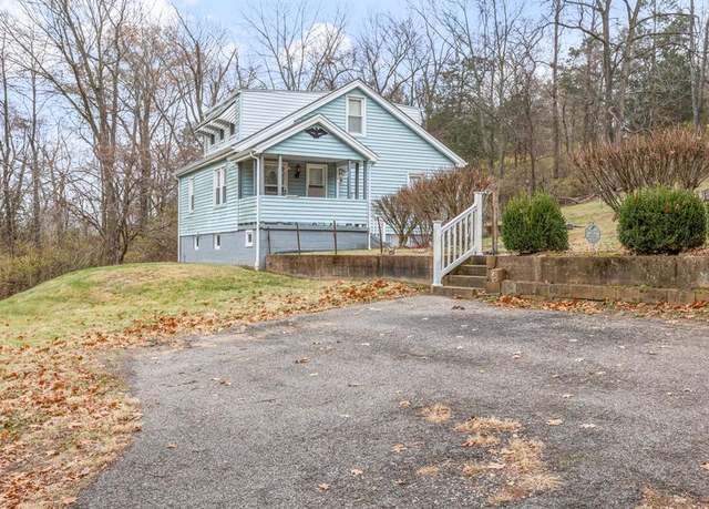 Property at 1300 Wolf Hollow Rd, Imperial, MO 63052, 3 beds, 1.5 baths