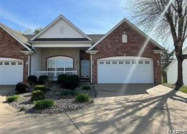 Property at 1707 Meyer Ct, Godfrey, IL 62035, 2 beds, 2 baths