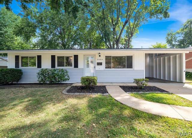 Property at 2000 Saint Joseph St, Florissant, MO 63033, 3 beds, 1 bath