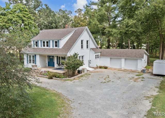 Property at 5961 Busiek Rd, Farmington, MO 63640, 5 beds, 2 baths