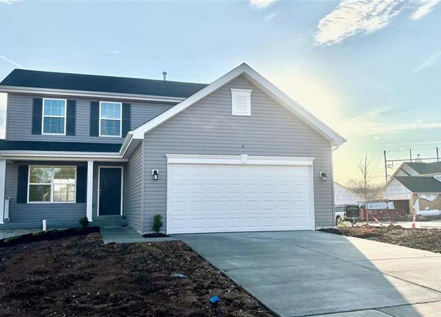 Property at 2 Harrow Ct, Wentzville, MO 63385, 3 beds, 2.5 baths