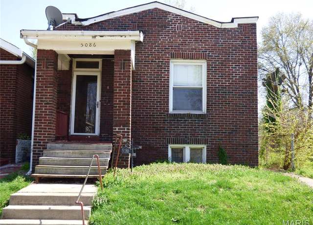 Property at 5086 Arlington Ave, St Louis, MO 63120, 2 beds, 1 bath