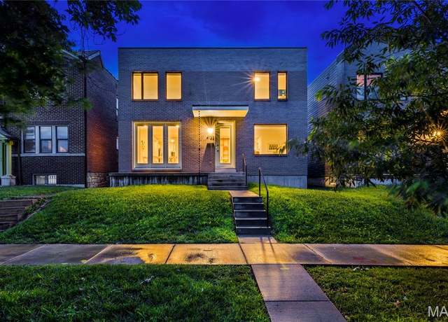 Property at 4133 Lafayette Ave, St Louis, MO 63110, 3 beds, 2.5 baths