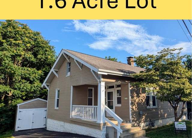 Property at 320 Leila St, Collinsville, IL 62234, 4 beds, 1.5 baths