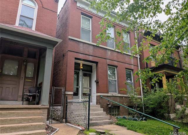 Property at 4539 Arco Ave, St Louis, MO 63110, 5 beds, 2 baths