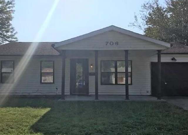 Property at 706 Saint Barbara Ln, Cahokia, IL 62206, 3 beds, 1 bath