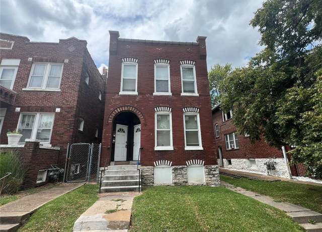 Property at 920 Bates St, St Louis, MO 63111, 2 beds, 1 bath