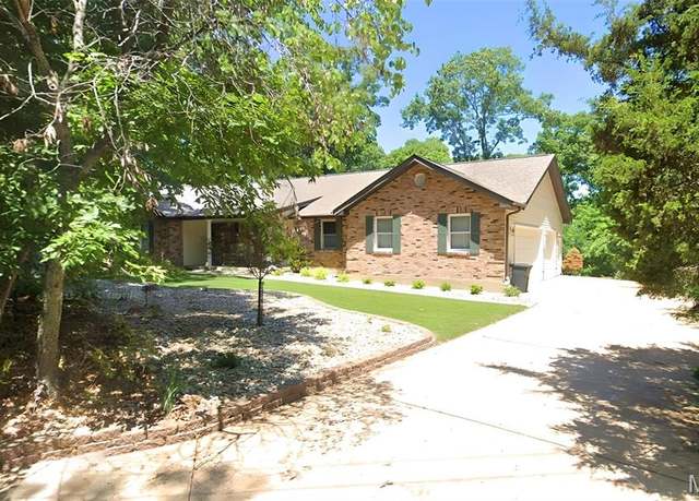 Property at 67 High Trails Dr, Eureka, MO 63025, 4 beds, 3.5 baths