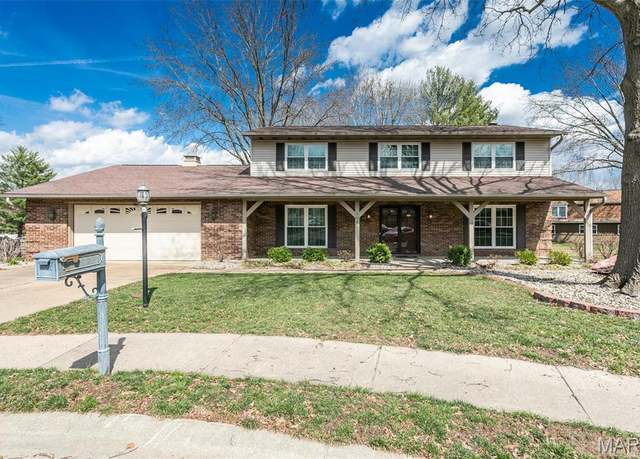 Property at 106 Jennifer Ct, O'fallon, IL 62269, 4 beds, 3 baths